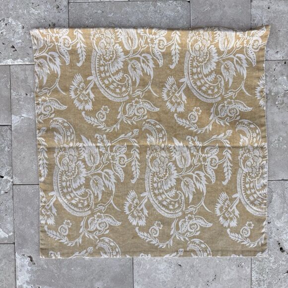 Pottery Barn Alessandra Linen Blend 24x24 Pillow Cover Honey Gold - Picture 2 of 6